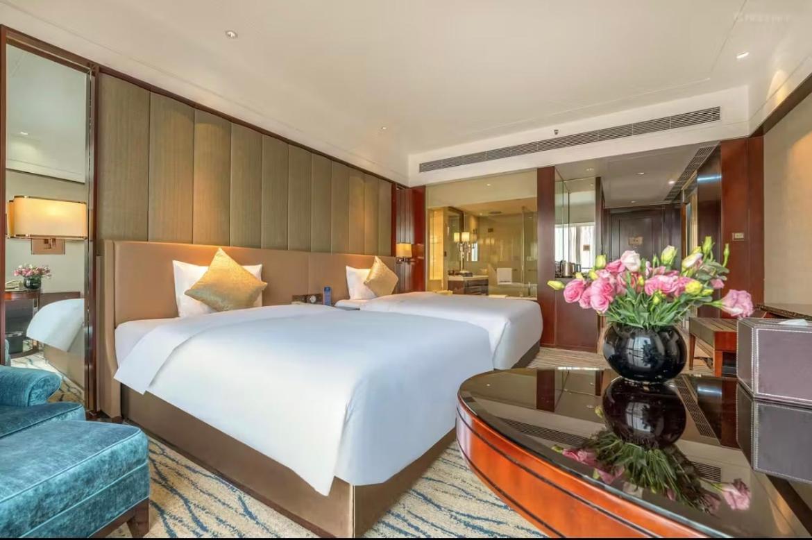 Kangda Howard Johnson Hotel Qingdao Xianlang Buitenkant foto