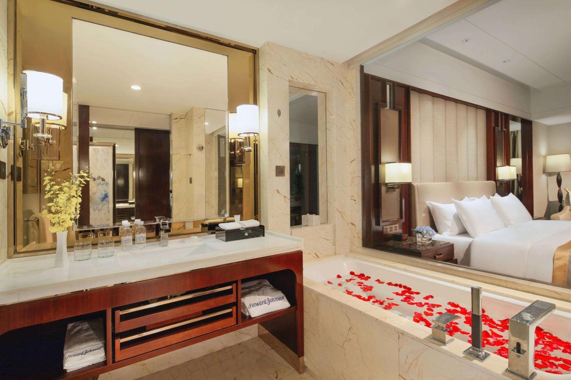 Kangda Howard Johnson Hotel Qingdao Xianlang Buitenkant foto